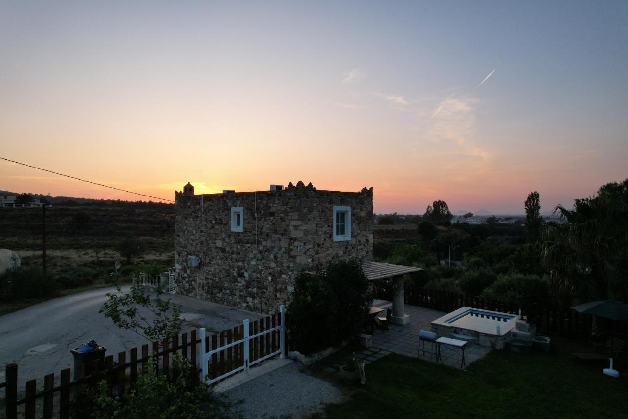 Traditional Kos Villa With Swimming Pool, Lawn Yard And Bbq Esterno foto