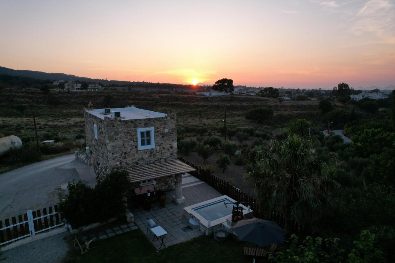 Traditional Kos Villa With Swimming Pool, Lawn Yard And Bbq Esterno foto