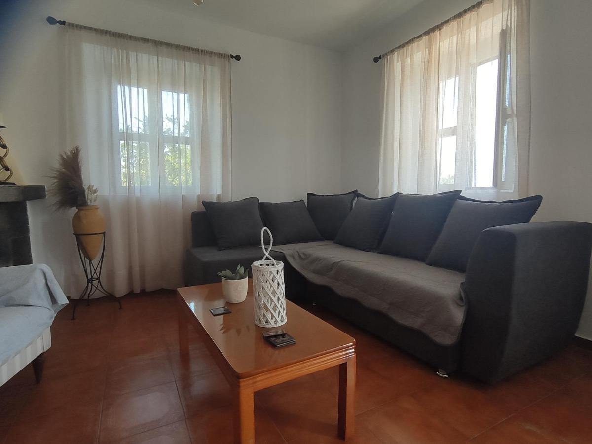 Traditional Kos Villa With Swimming Pool, Lawn Yard And Bbq Esterno foto