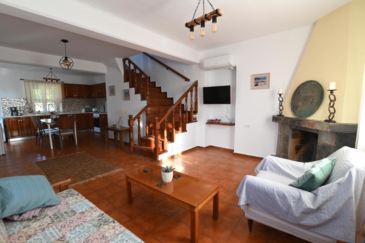 Traditional Kos Villa With Swimming Pool, Lawn Yard And Bbq Esterno foto